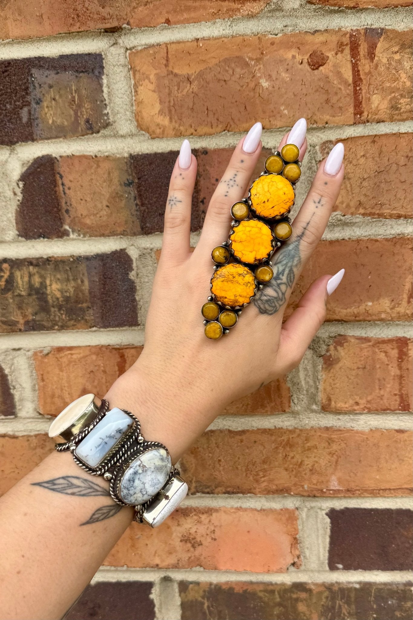 Darling in Yellow Ring - ivyandlavyboutique UJDInc