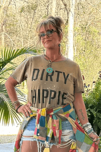 Dirty Hippie - Vintage Olive Moon Dance Distressed Cotton Tee Top - ivyandlavyboutique Jaded Gypsy