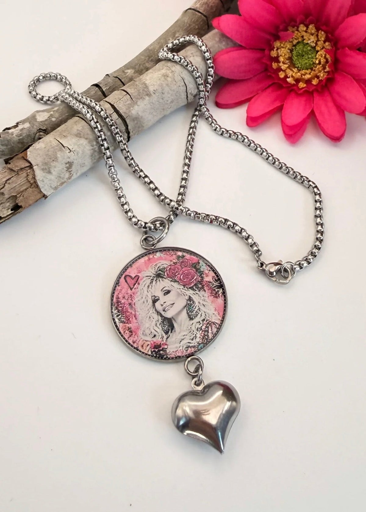 Dolly Pink Circle Charm Pendant Necklace - ivyandlavyboutique Spirit Lala