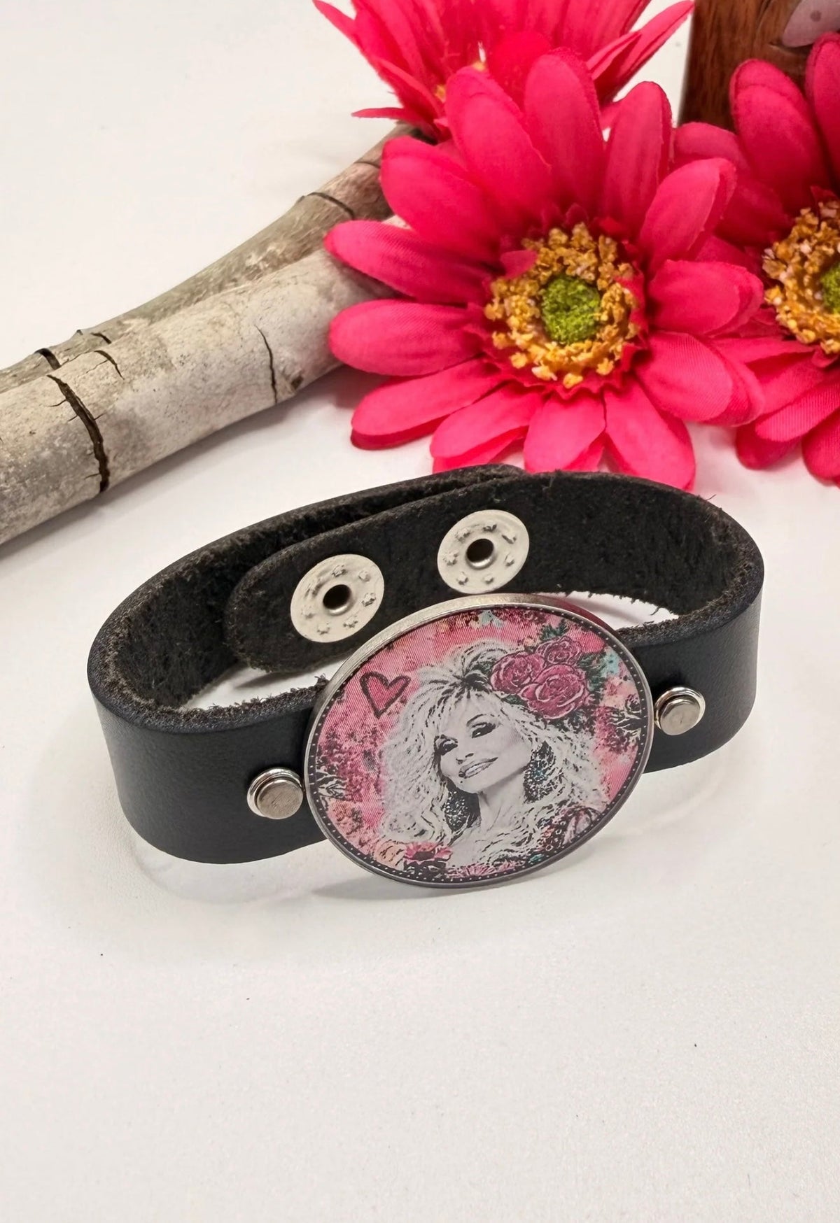 Dolly Pink Cuff Bracelet - ivyandlavyboutique Spirit Lala