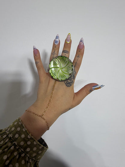 Dreaming in Flowers Resin Shell Ring - ivyandlavyboutique ivyandlavyboutique