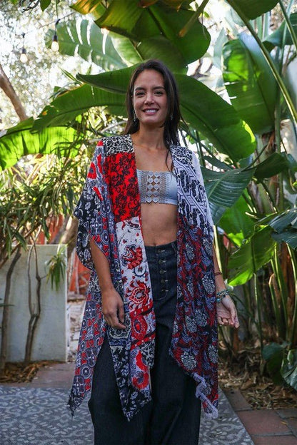 Dripping in Flowers Kimono - ivyandlavyboutique Leto Accessories