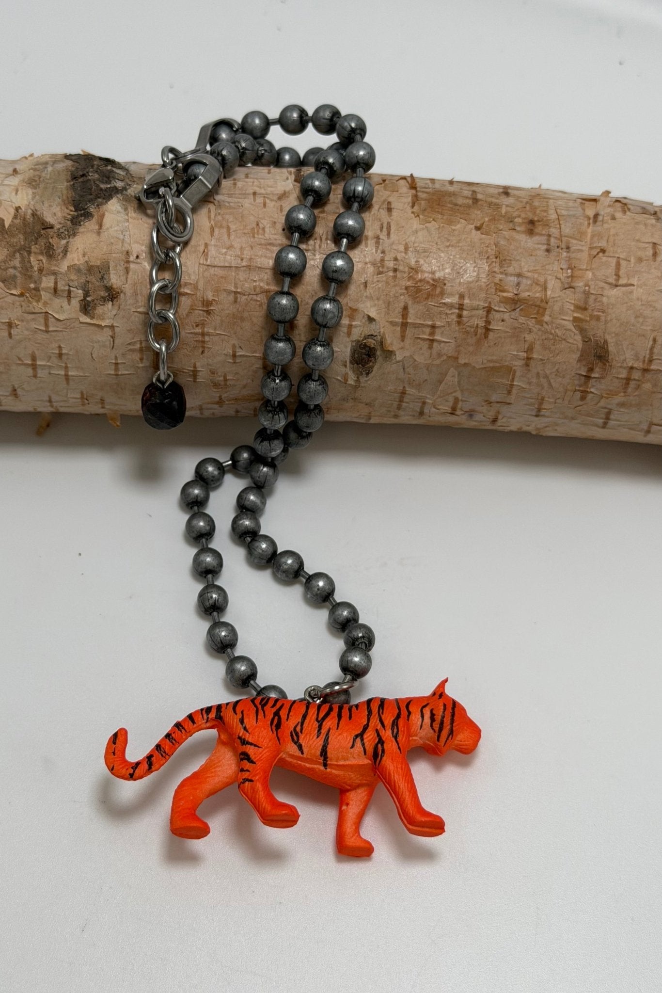 Easy Tiger Inner Child Animal Necklace - ivyandlavyboutique ivyandlavyboutique