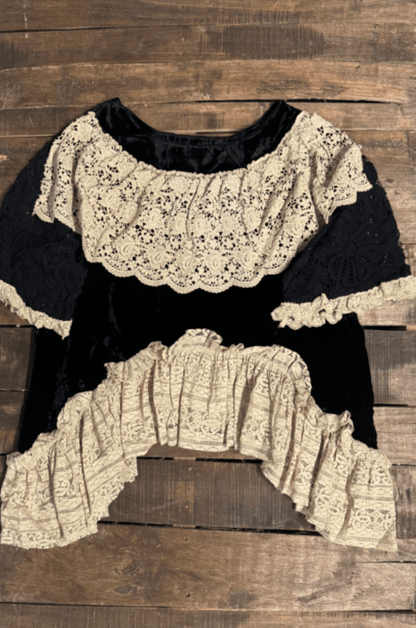 Echo in Lace Top - ivyandlavyboutique Jaded Gypsy