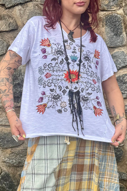 Echo Tee - ivyandlavyboutique Caite & Kyla