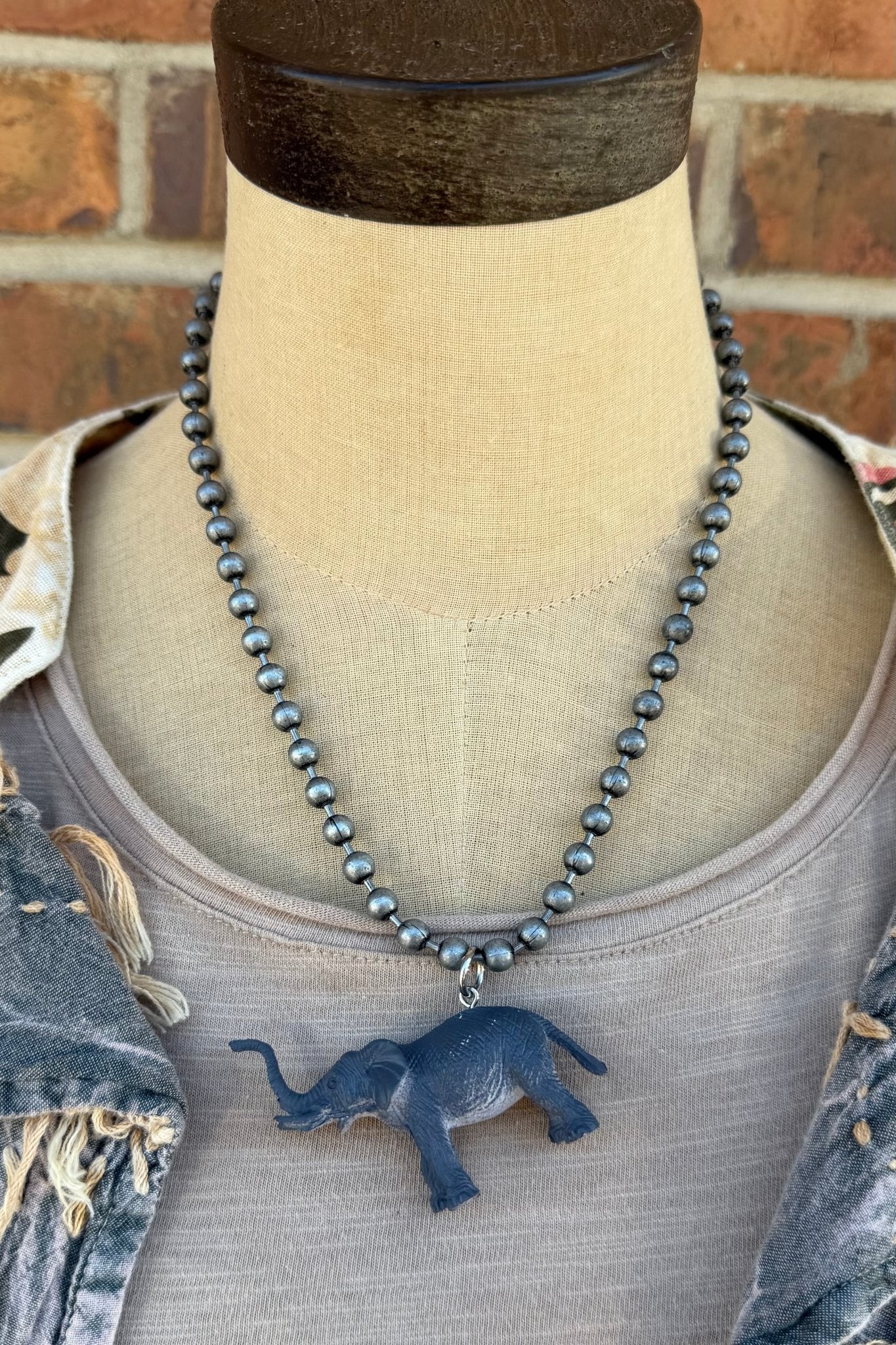 Elephant Inner Child Animal Necklace - ivyandlavyboutique ivyandlavyboutique