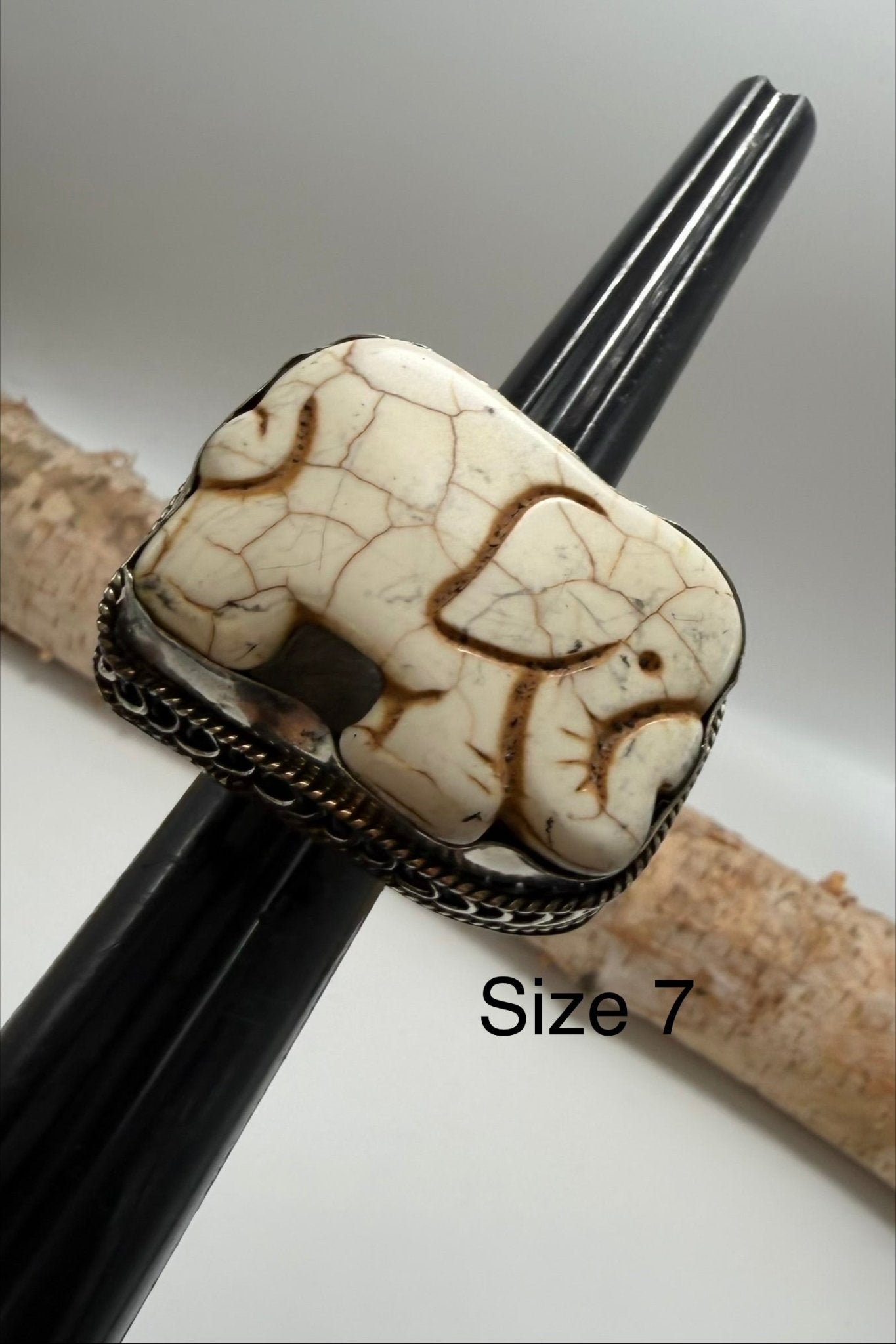 Elephant Medley Ring - ivyandlavyboutique ivyandlavyboutique