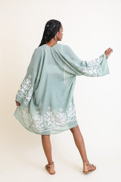 Embroidered Floral Vine Lightweight Kimono - ivyandlavyboutique Leto Accessories