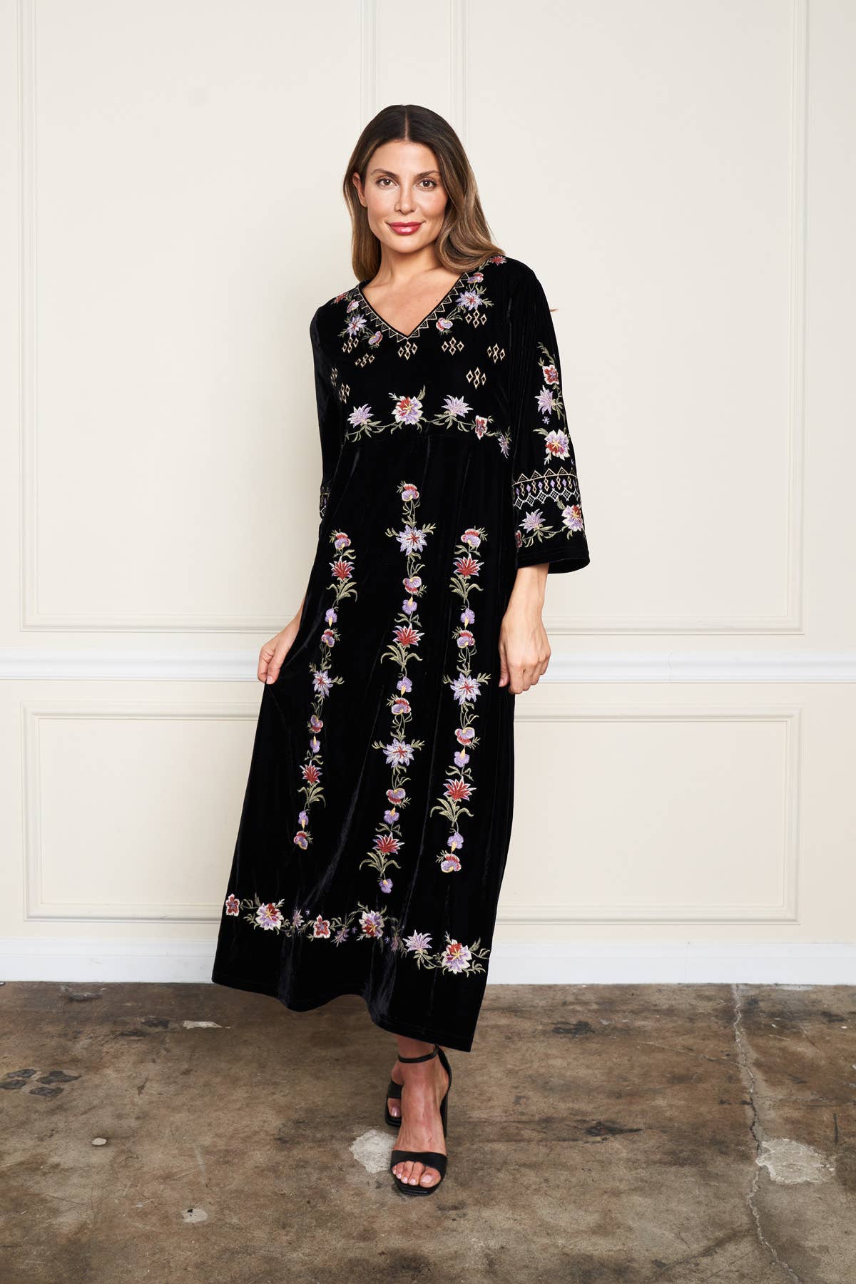 Embroidered Velvet Pull - Over Dress - ivyandlavyboutique Paparazzi