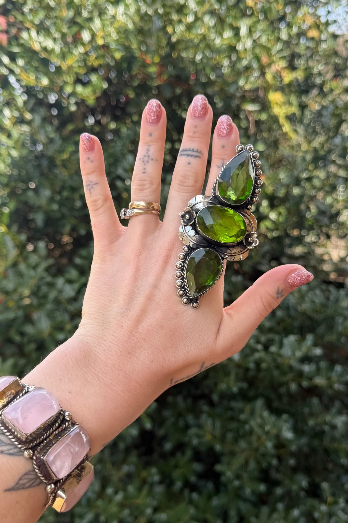 Emerald Brick Road Ring 2 - ivyandlavyboutique ivyandlavyboutique