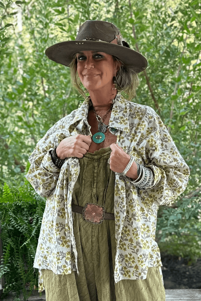 Evening Walk Top - ivyandlavyboutique Jaded Gypsy