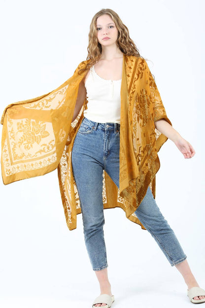 Everyday Cool Girl Velvet Kimono - ivyandlavyboutique ANGIE