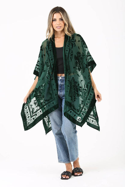 Everyday Cool Girl Velvet Kimono - ivyandlavyboutique ANGIE