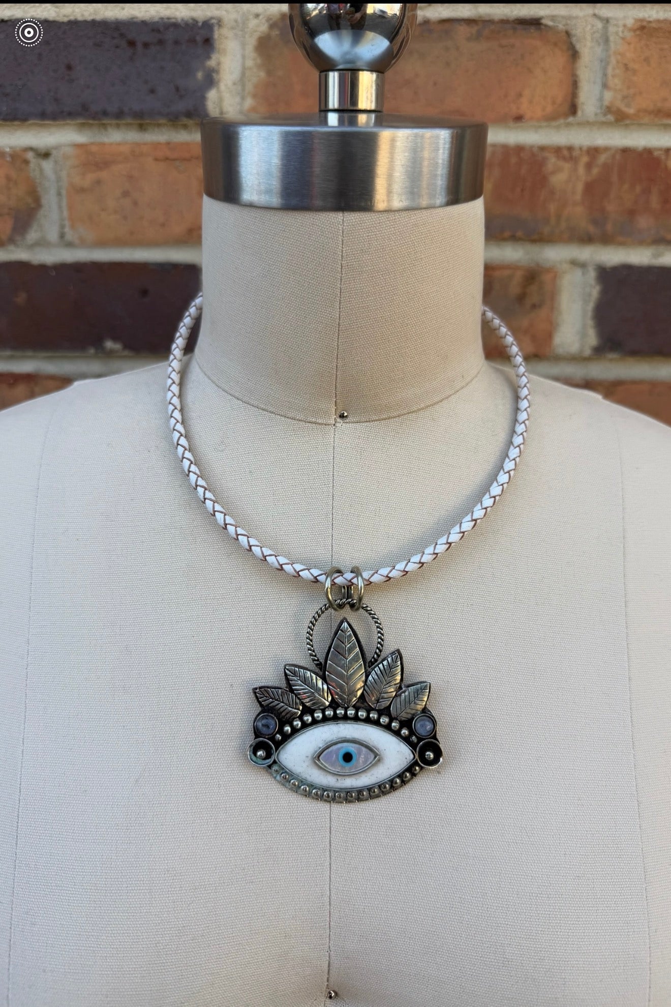 Eye Choker Necklace - ivyandlavyboutique ivyandlavyboutique