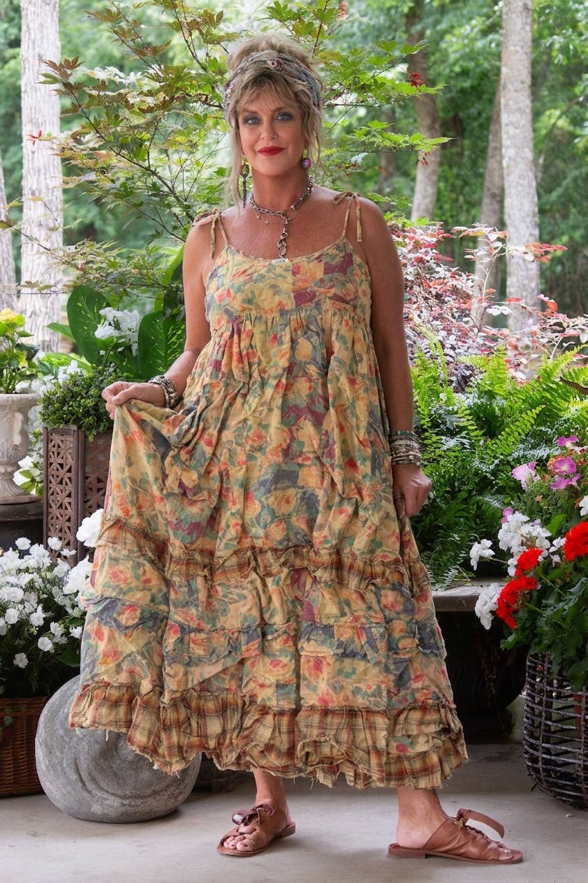 Falling Petals Dress - ivyandlavyboutique Jaded Gypsy