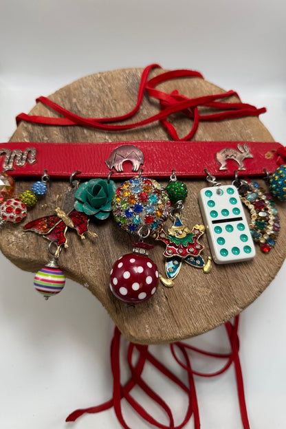 Feeling Festive Choker - ivyandlavyboutique Art by Amy