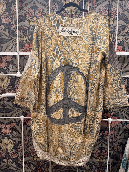 Festive Gathering Jacket - ivyandlavyboutique Jaded Gypsy