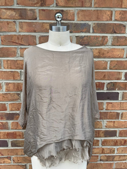 FINAL Sale- Silk Classic Everyday Top - ivyandlavyboutique Karamel Collection