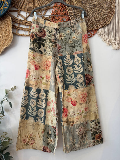 Floral Fantasy Pant - ivyandlavyboutique A Rare Bird Shop