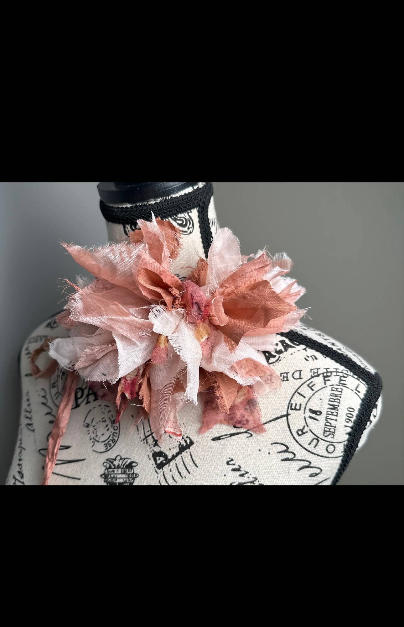 Floret Accessory - Hair Clip/Neck tie/Brooch - ivyandlavyboutique The Curated Raven