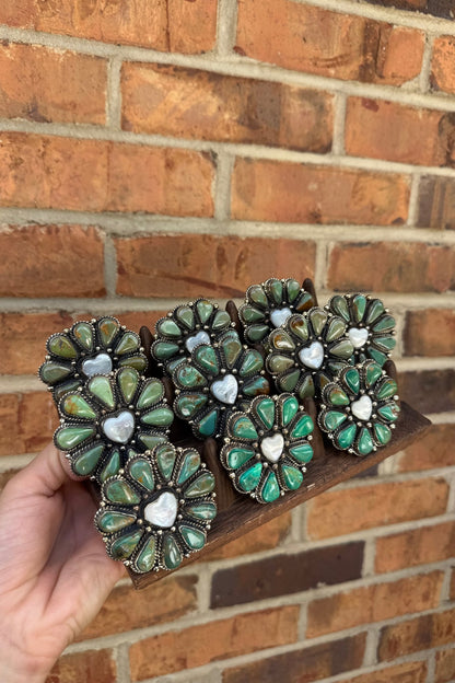 Flower of your Heart Ring - ivyandlavyboutique ivyandlavyboutique