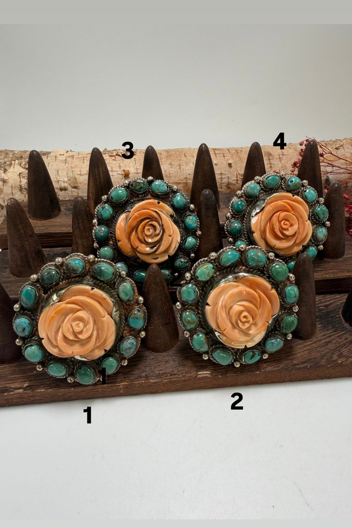 Flower On The Inside Ring - ivyandlavyboutique ivyandlavyboutique