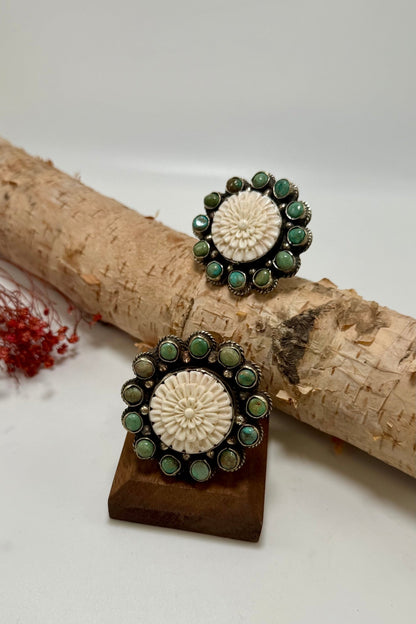 Flowers in Bloom Ring - ivyandlavyboutique ivyandlavyboutique