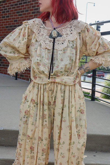 Forever Bloom Top - ivyandlavyboutique Jaded Gypsy