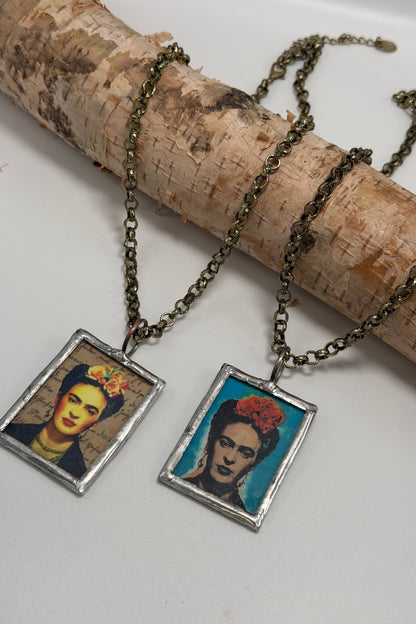 Frida Portrait Bronze Chain Necklace - ivyandlavyboutique ivyandlavyboutique