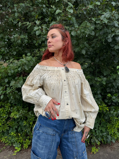 Fun and Flirty Off The Shoulders Top - ivyandlavyboutique A Rare Bird Shop