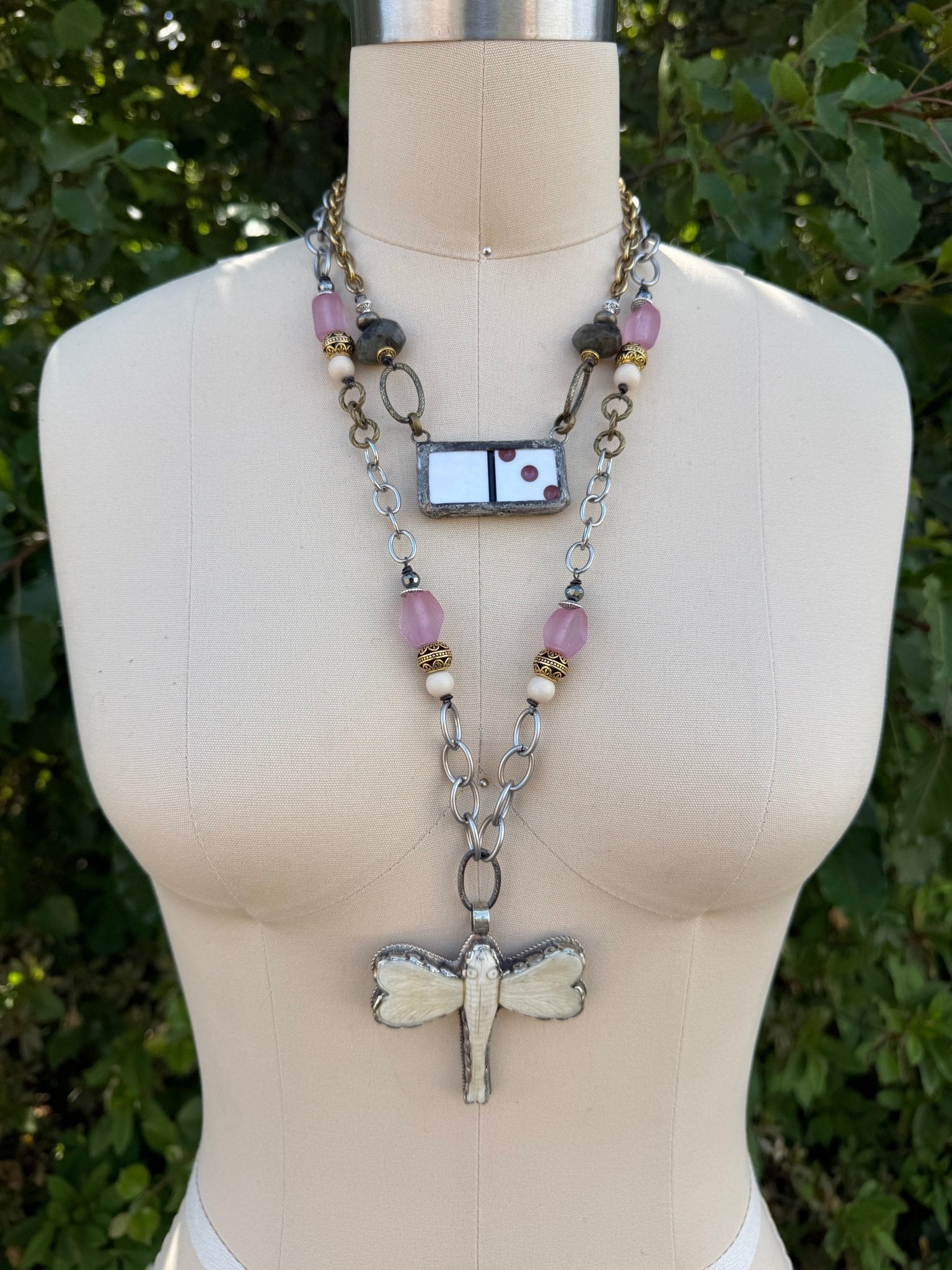 Garden Trance Dragonfly Pink Glass Necklace - ivyandlavyboutique ivyandlavyboutique
