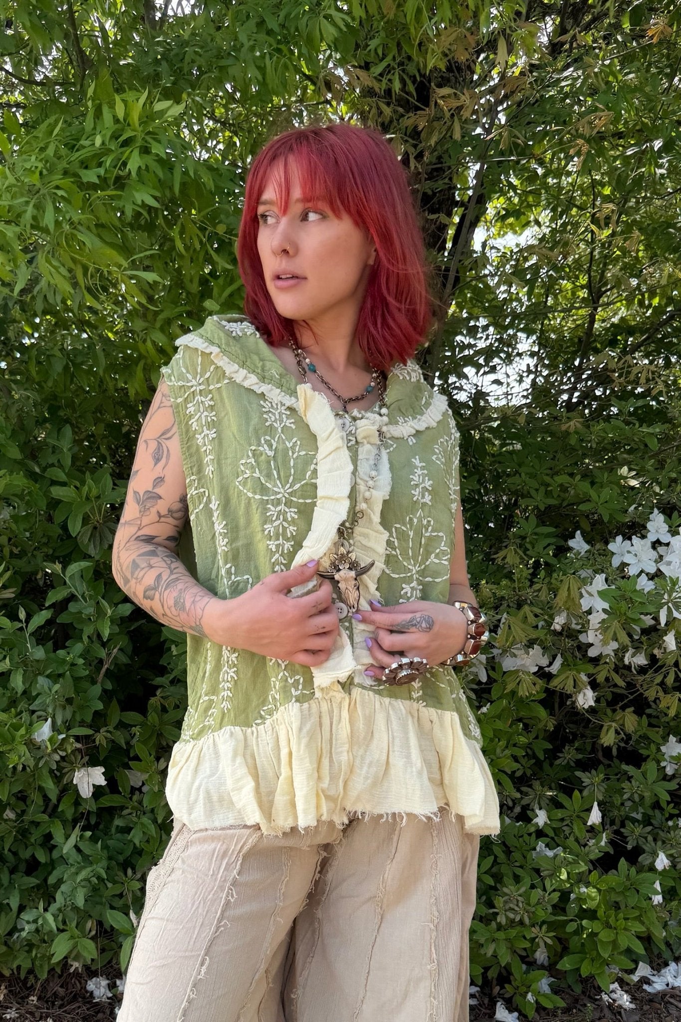 Green Apple Embroidery Ruffle Vest - ivyandlavyboutique A Rare Bird Shop