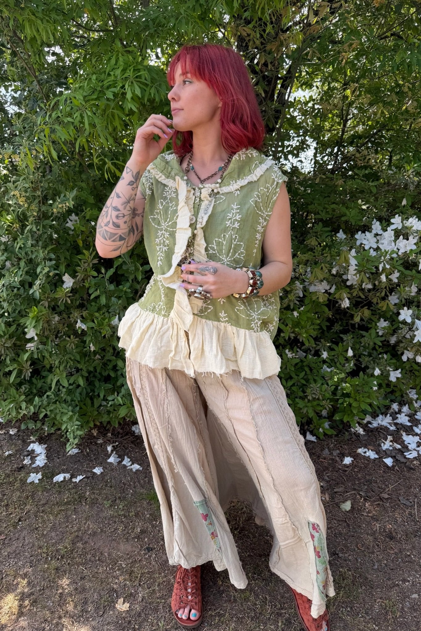 Green Apple Embroidery Ruffle Vest - ivyandlavyboutique A Rare Bird Shop