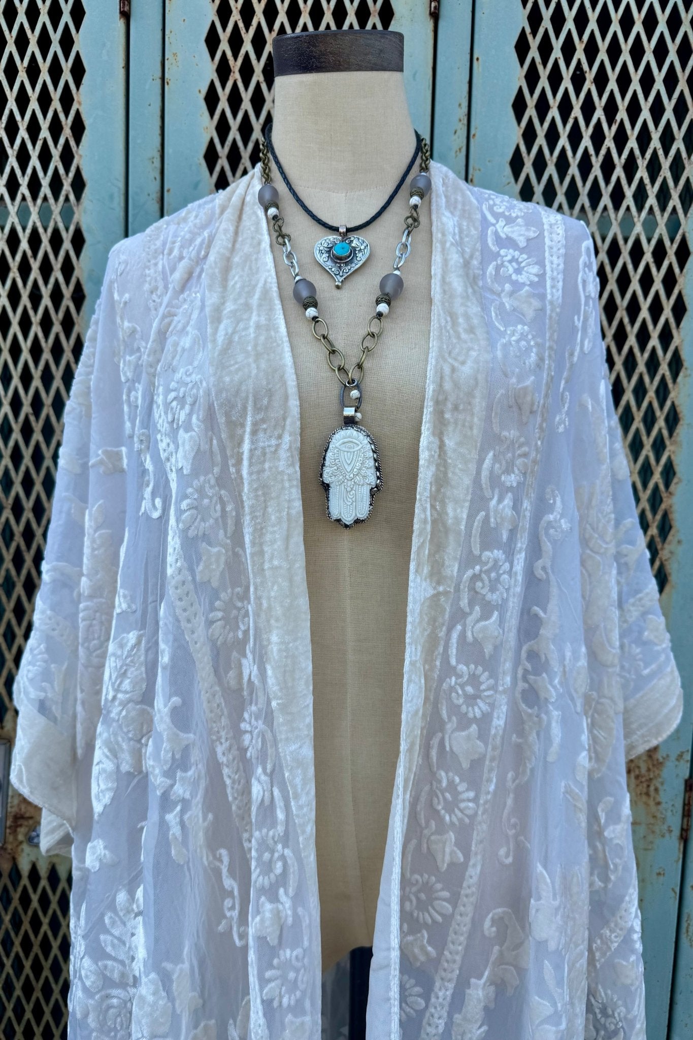Hamsa Hand Statement Necklace - ivyandlavyboutique ivyandlavyboutique