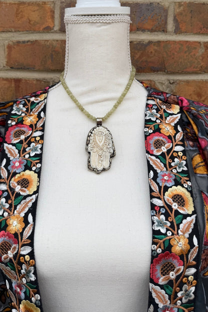 Hamsa on Green Gem Chain - ivyandlavyboutique ivyandlavyboutique