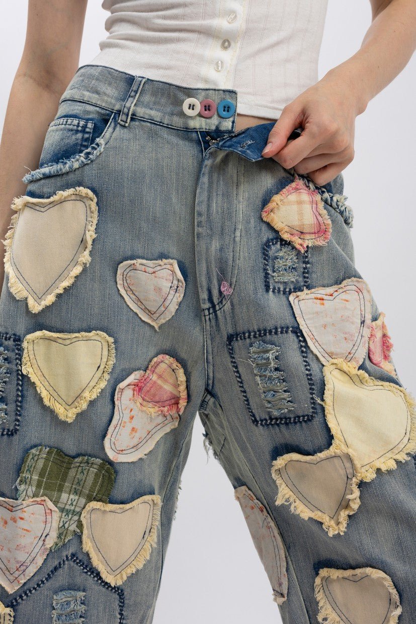 Heart Eyes For You Shorts - ivyandlavyboutique Blue Velvet