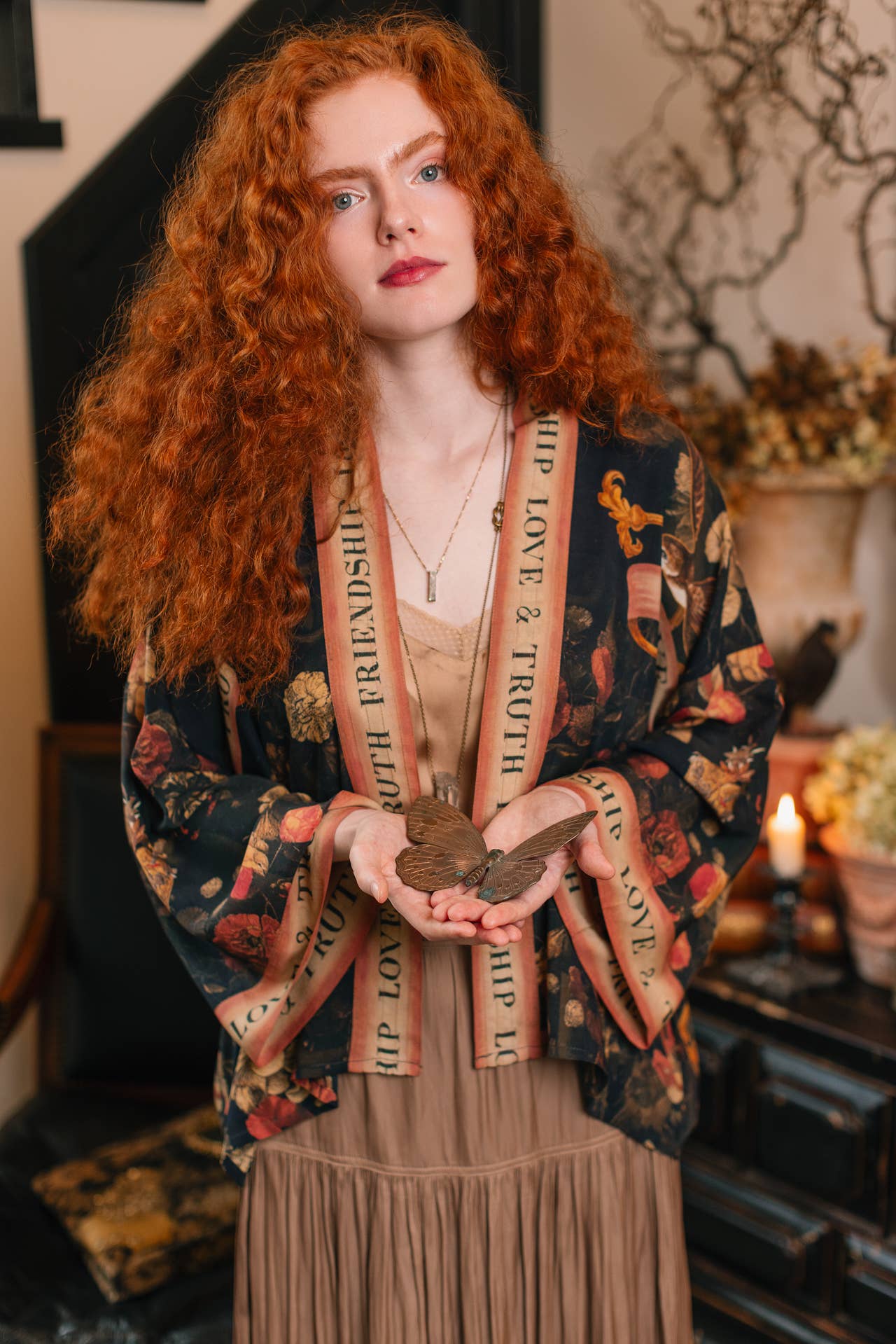 Heart of Gold Pixie Duster Crop Kimono w/ Sacred Heart - ivyandlavyboutique Market of Stars (USA)