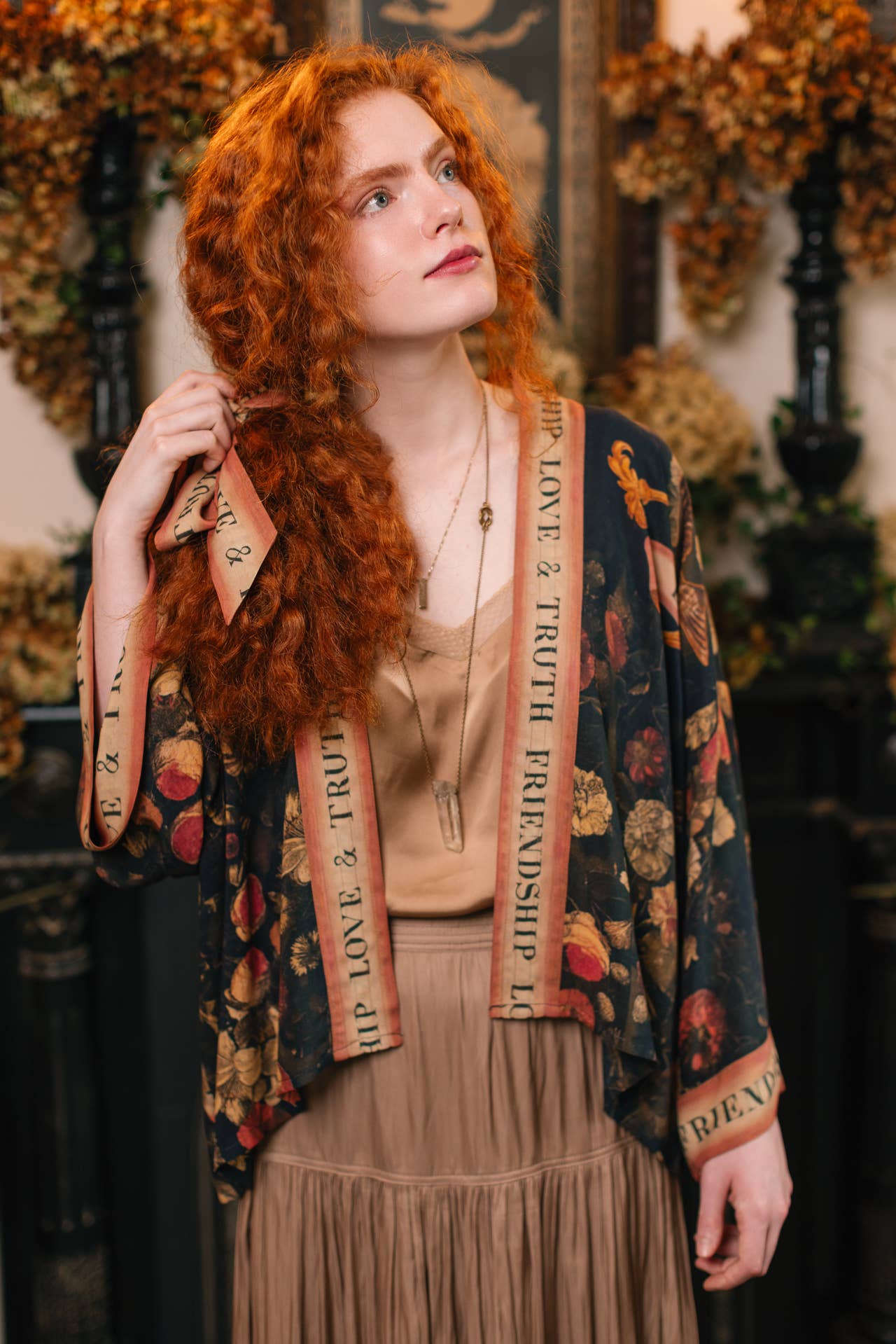 Heart of Gold Pixie Duster Crop Kimono w/ Sacred Heart - ivyandlavyboutique Market of Stars (USA)