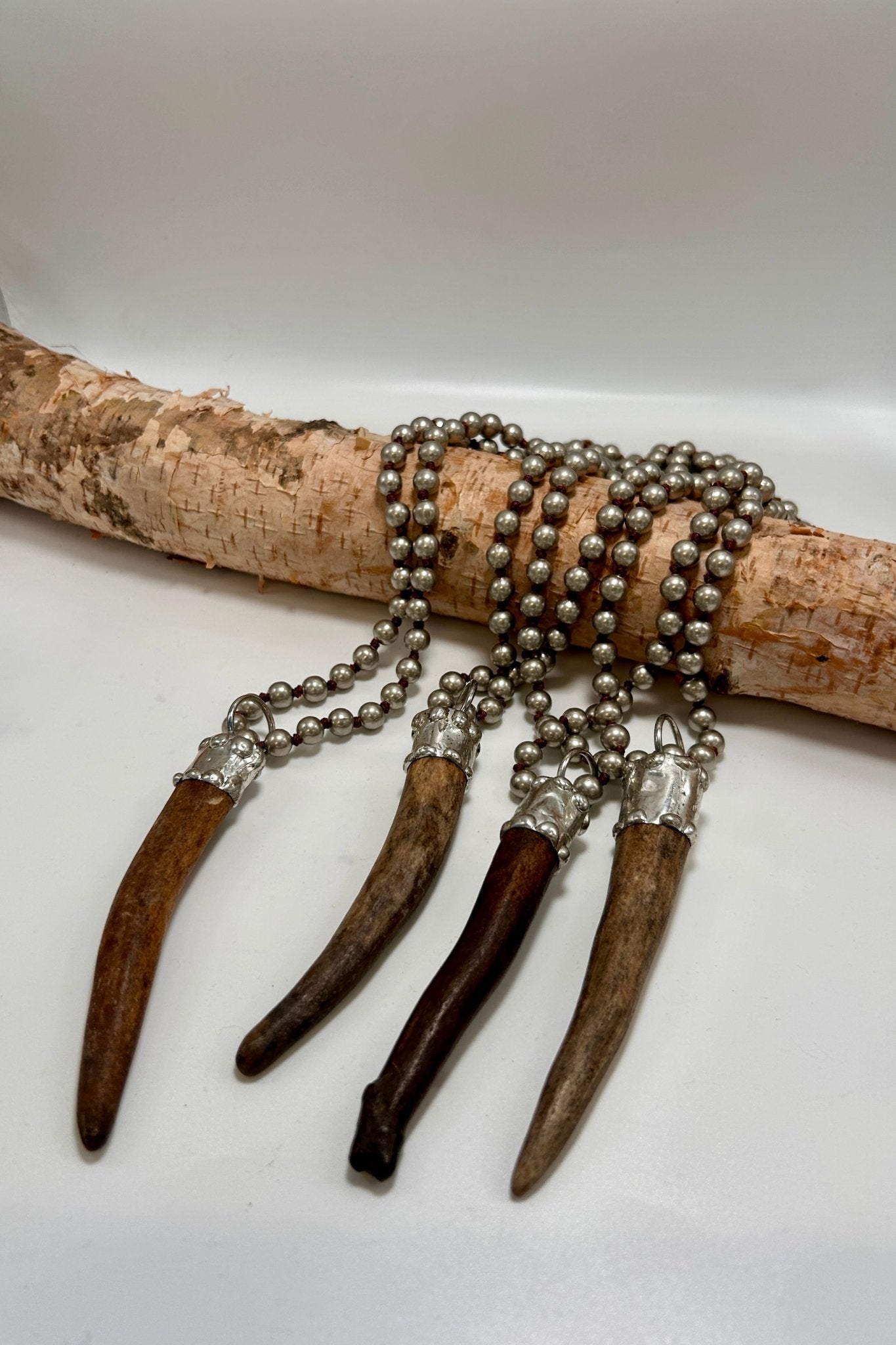 Horn Drop Long Necklave - ivyandlavyboutique ivyandlavyboutique