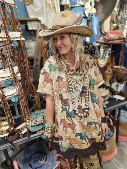 Horse Tee Shirt - ivyandlavyboutique A Rare Bird Shop