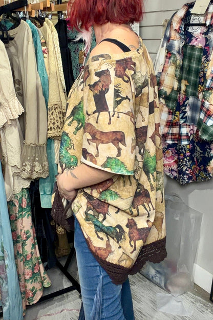 Horse Tee Shirt - ivyandlavyboutique A Rare Bird Shop