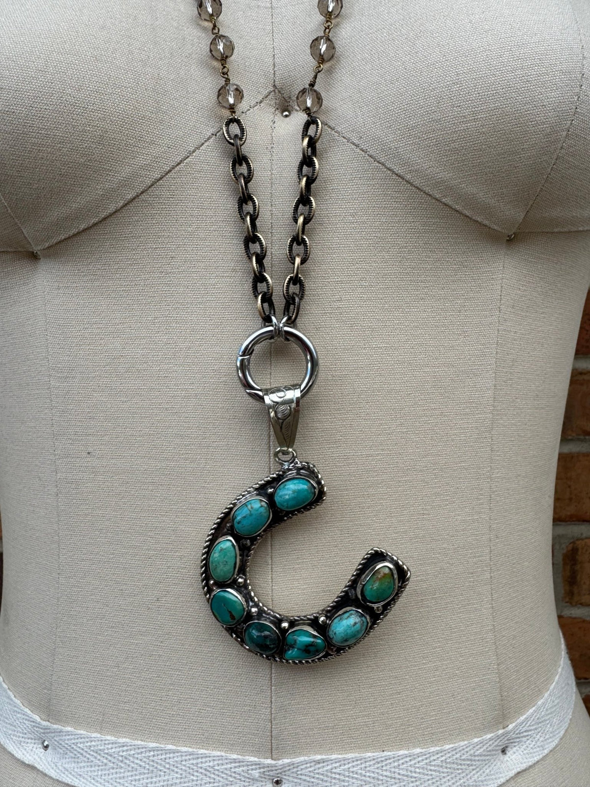 Horseshoe in Turquoise Necklace - Boho Wanderlust Boutique Boho Wanderlust Boutique