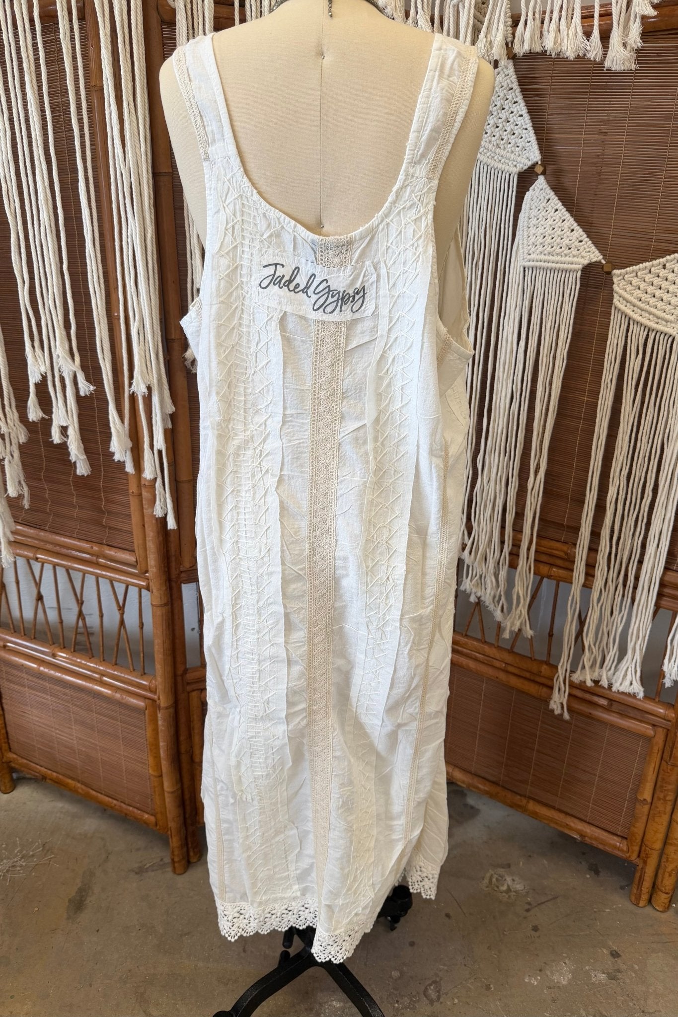 In Line Dress - ivyandlavyboutique Jaded Gypsy