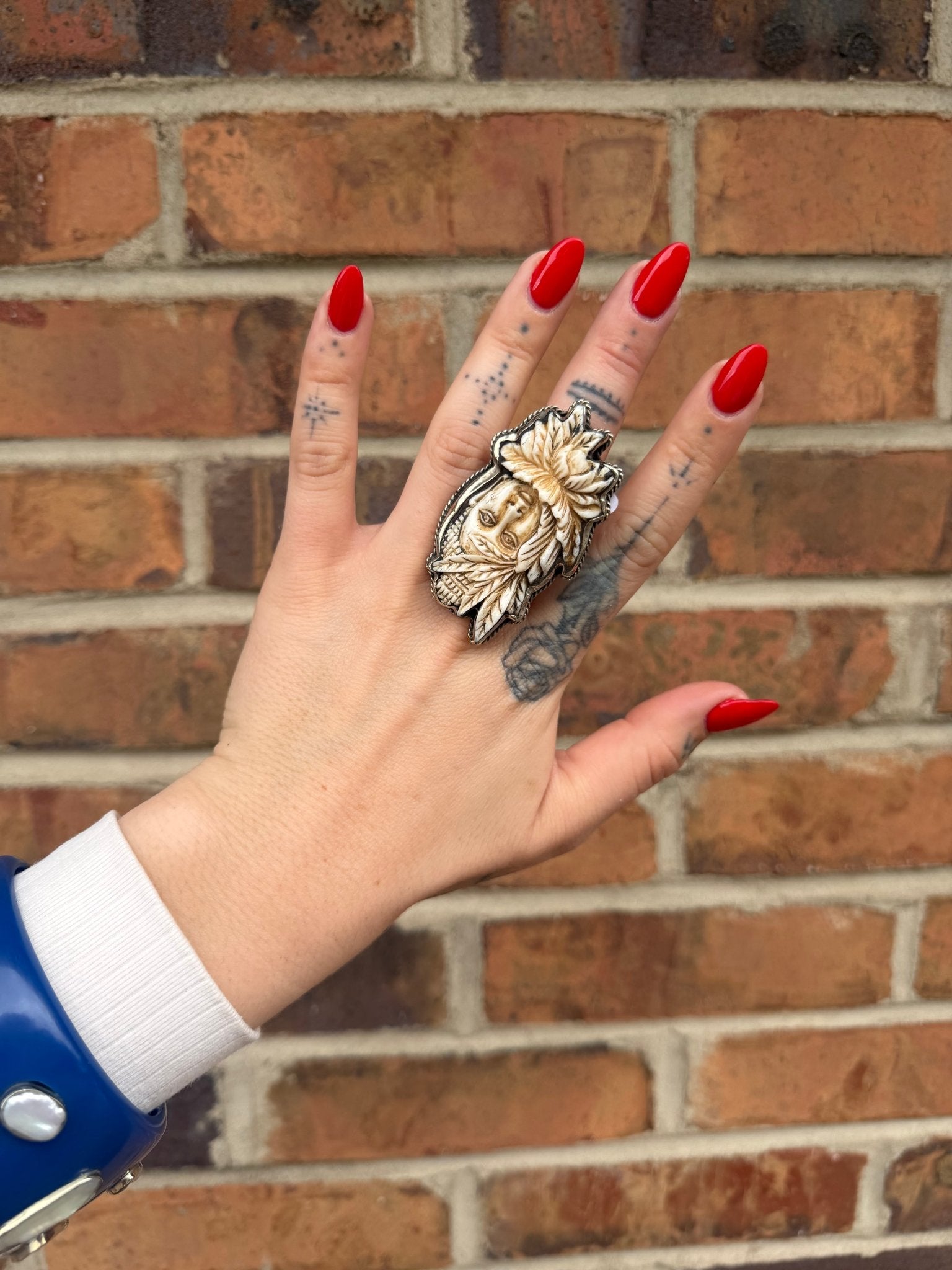 In Plain Sight Ring - ivyandlavyboutique ivyandlavyboutique