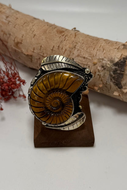 Just Swirl Carved Shell in Tigers Eye Ring - 1 - ivyandlavyboutique ivyandlavyboutique