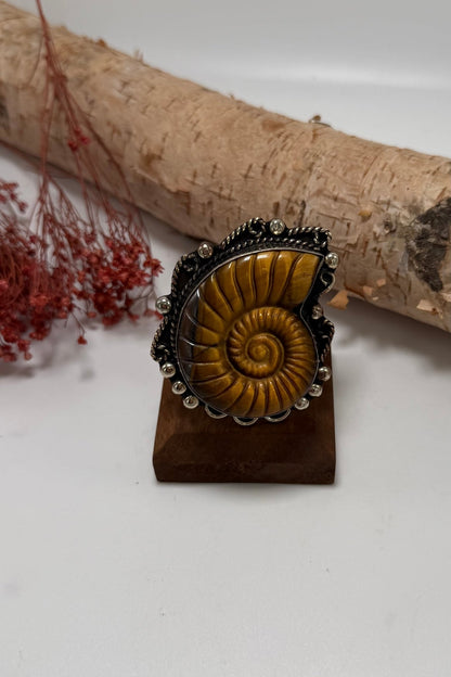 Just Swirl Carved Shell in Tigers Eye Ring - 3 - ivyandlavyboutique ivyandlavyboutique