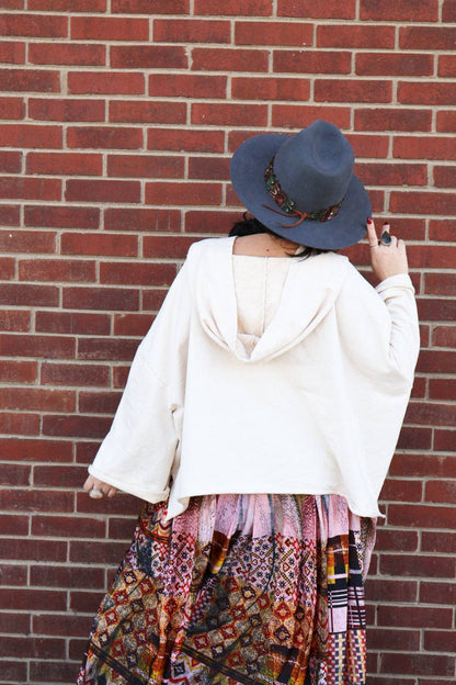 Kantha Bae Dream Cropped Hoodie - Cream Boho Heart Graphi - ivyandlavyboutique Kantha Bae