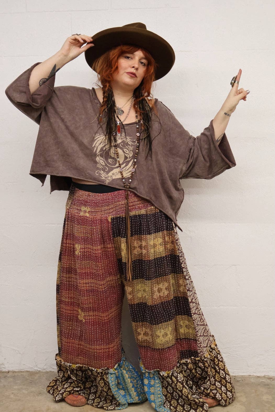 Kantha Bae Dream Cropped Tee - Held In Balance Yin Yang Boho - ivyandlavyboutique Kantha Bae