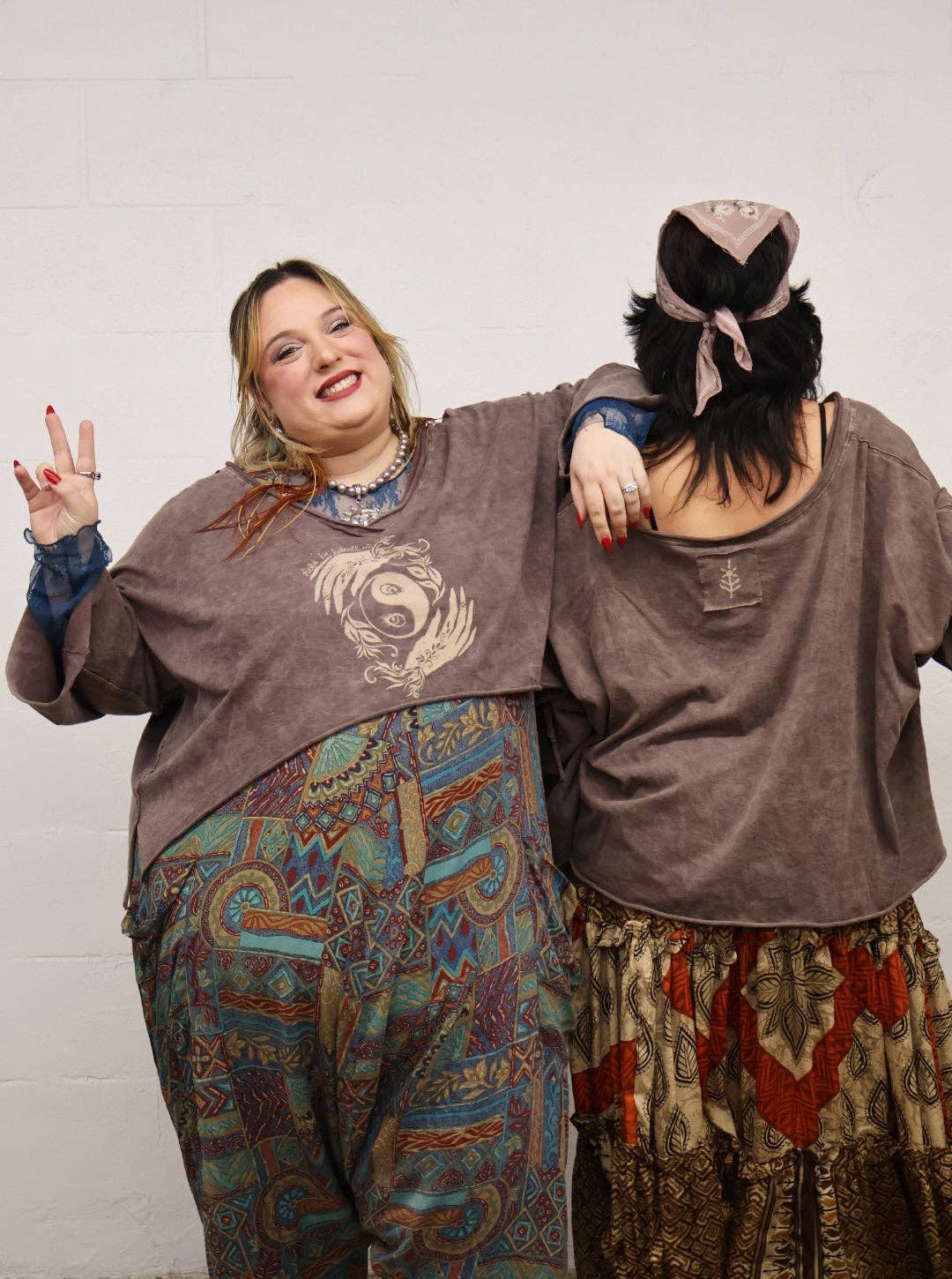 Kantha Bae Dream Cropped Tee - Held In Balance Yin Yang Boho - ivyandlavyboutique Kantha Bae