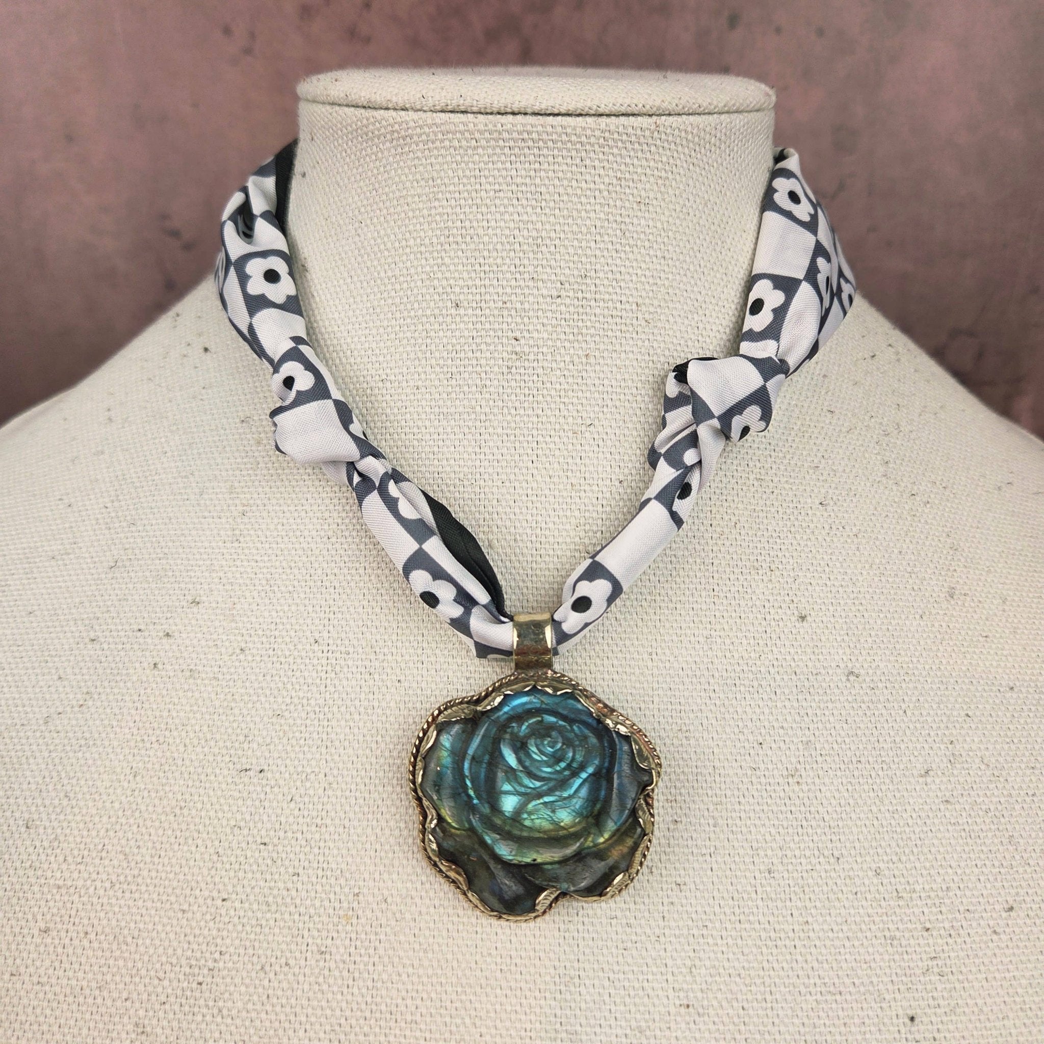 Labradorite Flower Tibetan Pendant Ribbon Necklace - ivyandlavyboutique ZINC Designs